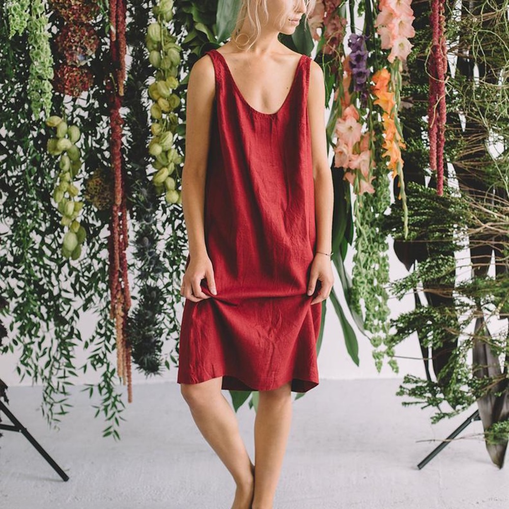 Linenfox monstera dress